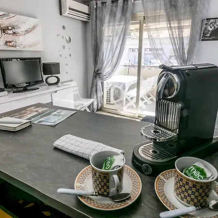 Apartman Immogroom- Cosy - Center- Ac - Terrace